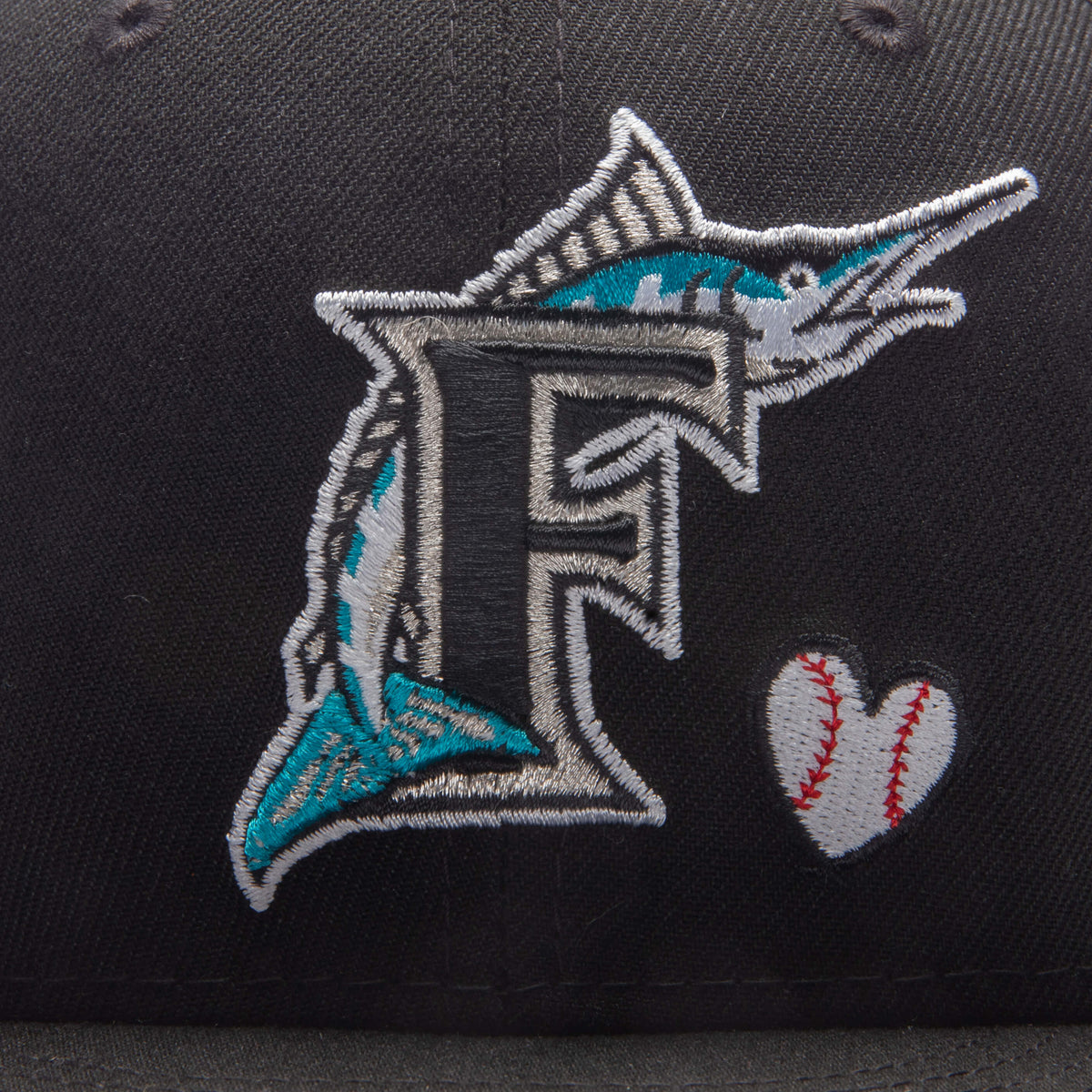 Team Heart 59FIFTY Fitted - Florida Marlins