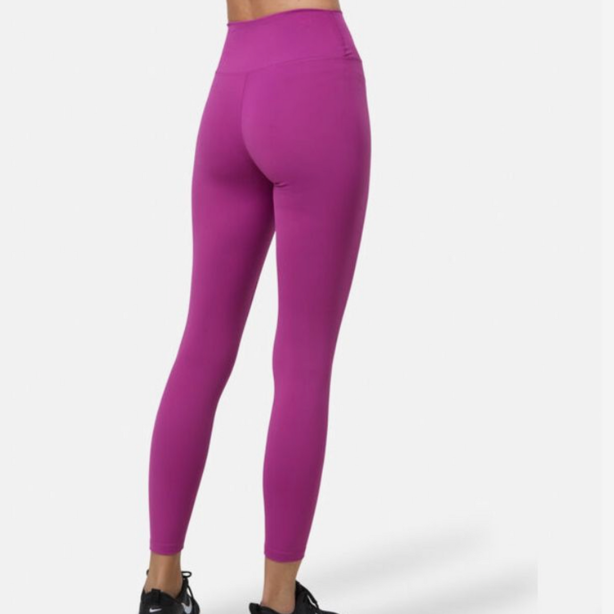 Nike Womens Fast Mid-Rise Leggings